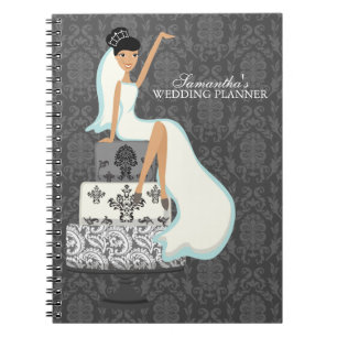 Caderno Espiral Noiva sobre Bolo de Casamento