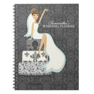 Caderno Espiral Noiva triguenha no bolo de casamento