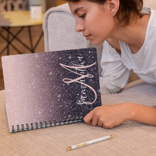 Caderno Espiral Nome de cintilações preto e rosa modernos