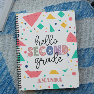 Caderno Espiral Nome geométrico colorido do grau da escola