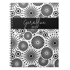 Caderno Espiral Nome geométrico estelar moderno preto e branco