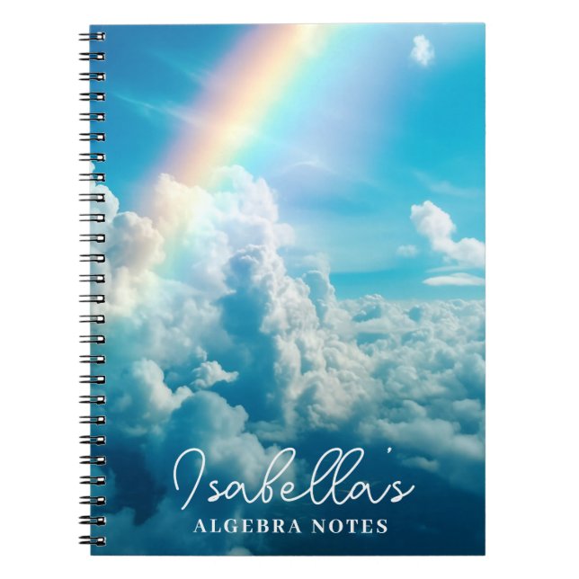 Caderno Espiral Nome personalizado Arco-Íris estético e nuvens (Frente)