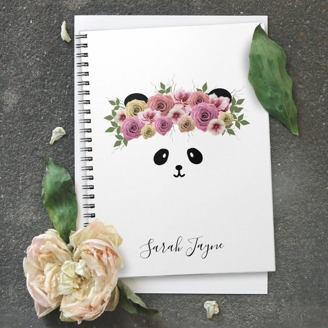Caderno Espiral Notebook de Diário de nome de garota do urso Flora (Also makes a cute Baby Shower Guest Book - Just change the text. )