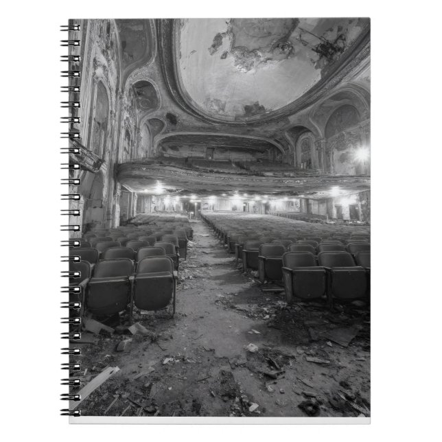 Caderno Espiral Notebook Ghostlight em Teatro Ruído (Frente)