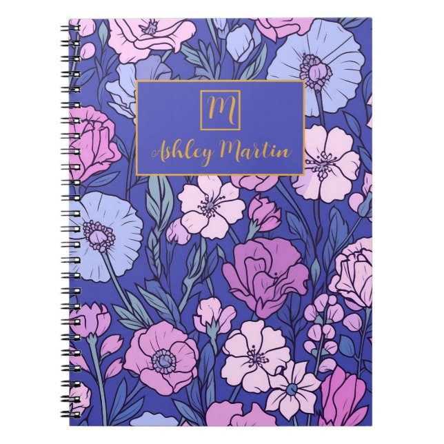 Caderno Espiral Notebook Personalizado com Padrão Floral de Nome M (Frente)