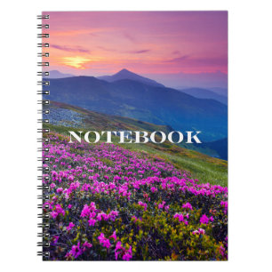 Caderno Espiral Notebook - Púrpura Flor Montanha Lado