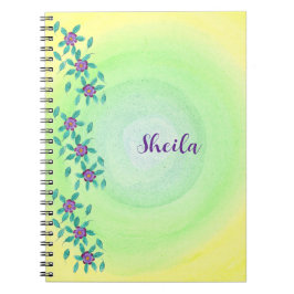 Caderno Espiral Notebook Verde Amarelo Personalizado, Flores Roxas
