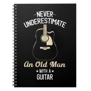 Caderno Espiral Nunca subestime um Velho com a Acústica Guita