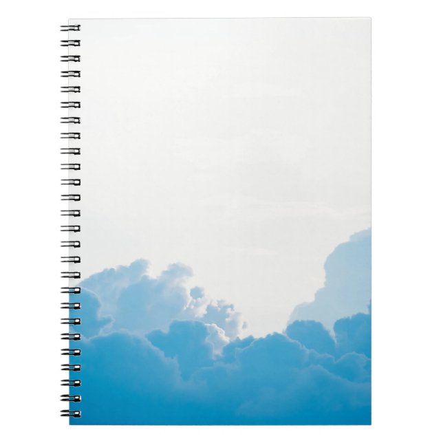 CADERNO ESPIRAL NUVENS AZUIS SOB O CÉU BRANCO (Frente)