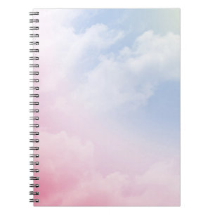 Caderno Espiral Nuvens de Pastel: Padrão de Fundo Sereno