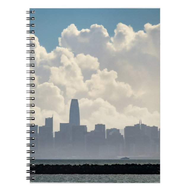 Caderno Espiral Nuvens e a Cidade (Frente)