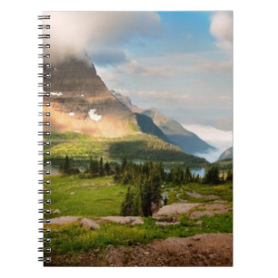 Caderno Espiral Nuvens que varrem através das montanhas
