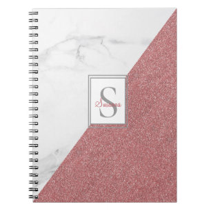 Caderno Espiral O mármore feminino cora monograma cor-de-rosa do