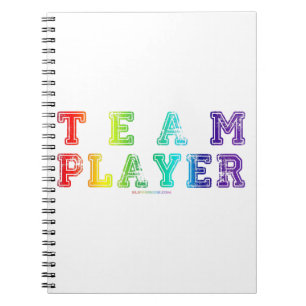 Caderno Espiral Orgulhoso Jogador de Equipe palavras orgulho cores
