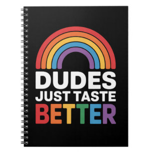 Caderno Espiral Os Caras São Muito Mais Gostosos Piada Gay Arco-Ír