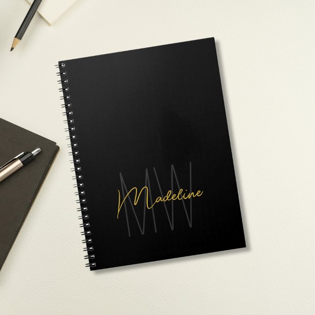 Caderno Espiral Ouro Preto Monograma Moderno Chic (Black and Gold Monogram Elegant Notebook by MINTIC DESIGN STUDIO)
