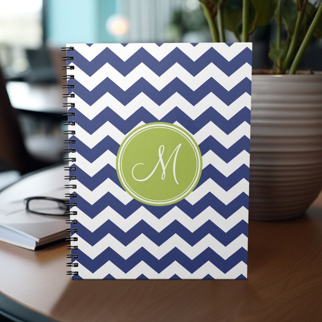 Caderno Espiral Padrão Chevron com Monograma - Limão Marinho (Personalized notebook - add your name or other text)