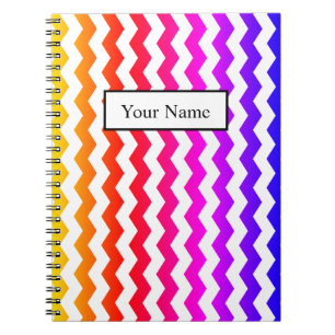 Caderno Espiral Padrão Colorido de ZigZag Moderno Chevron