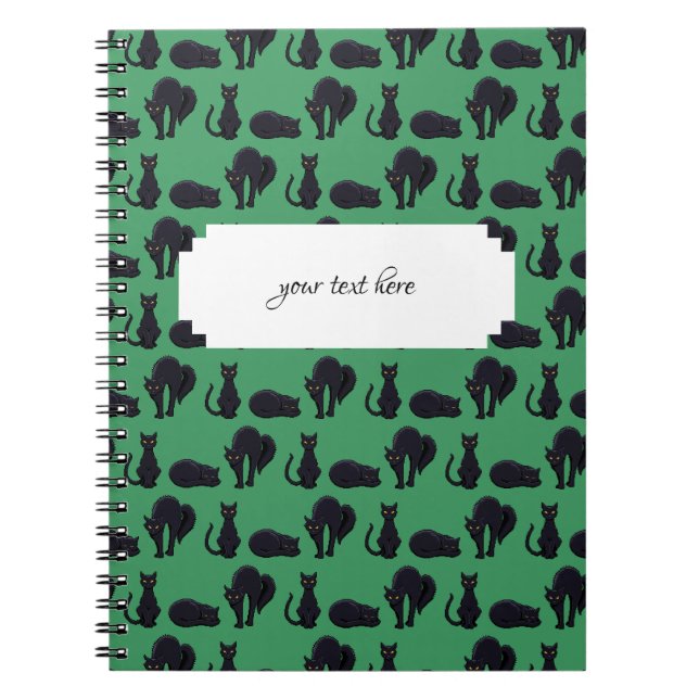 Caderno Espiral Padrão de Arte de Pixel de Halloween em Gatos Pret (Frente)