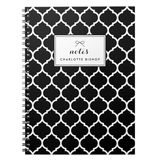 Caderno Espiral Padrão de Quatrefoil Preto e Branco Personalizado (Frente)