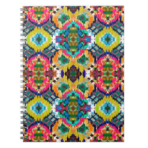 Caderno Espiral Padrão étnico uniforme. Ornamento étnico do feto.