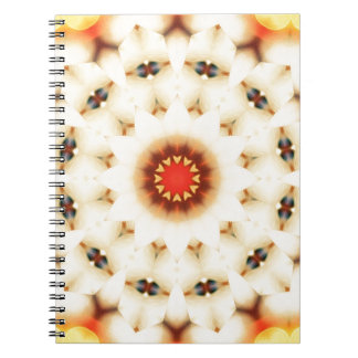 Caderno Espiral Padrão Floral de Creme de Sonho Suave