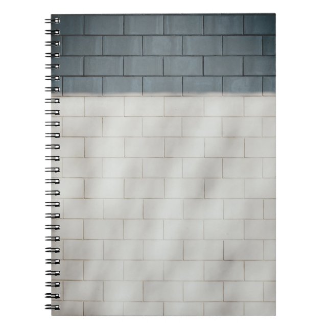 Caderno Espiral Parede branca (Frente)