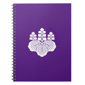 Caderno Espiral Paulownia com 5-7 flores