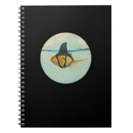 Caderno Espiral Peixe Dourado com uma Barbatana de Tubarão