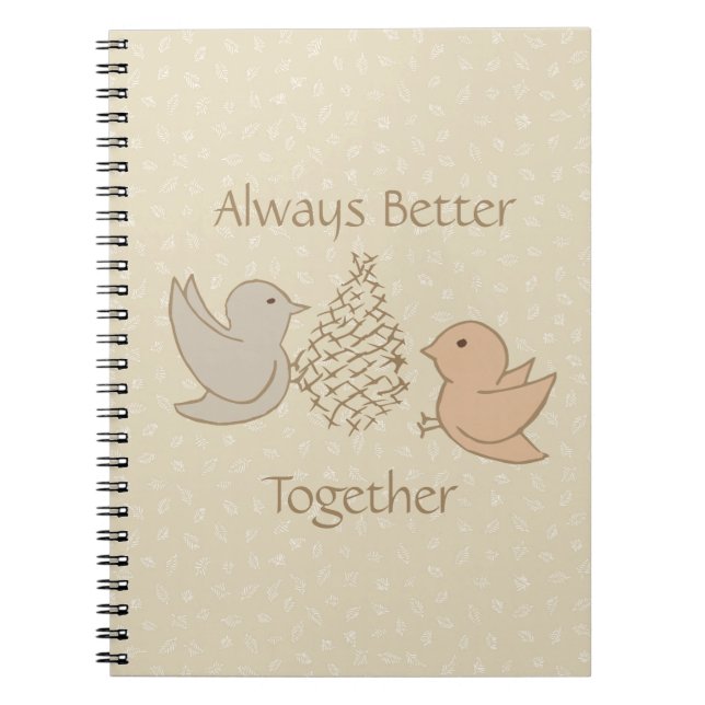 Caderno Espiral Pequenos Beige Birdies no Feeder - Melhor Juntos. (Frente)