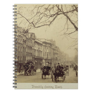 Caderno Espiral Piccadilly que enfrenta o leste, (foto do sepia)