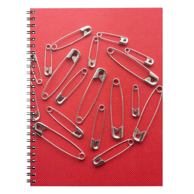 Caderno Espiral Pinos de segurança (Frente)
