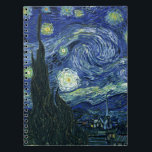 Caderno Espiral Pintura de arte na noite estelar Vincent van Gogh<br><div class="desc">Vincent van Gogh (Holandês, 1853 - 1890) Starry Night, 1889, Oil on canvas Unframed: 73 x 92 cm (28, 7 x 36, 2 pol) Esta pintura mostra a vista da janela voltada para leste da sala de asilo de Van Gogh na Santo-Rémy-de-Provence, acrescentou uma aldeia idealizada. Está na coleção permanente...</div>