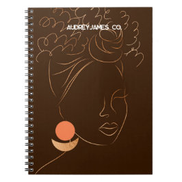 Caderno Espiral Planeador de Magia de Menina Negra