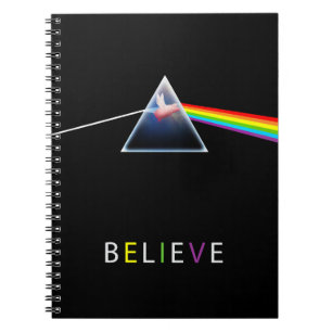 Caderno Espiral Porco voador de CRENÇA no prisma
