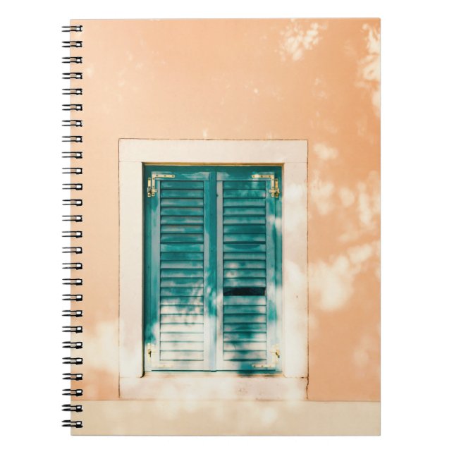 Caderno Espiral Porta de madeira verde fechada (Frente)