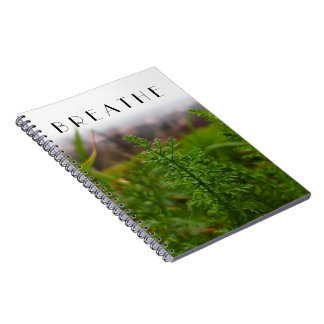 Caderno Espiral Prado Botânico Verde da Primavera Pacífica