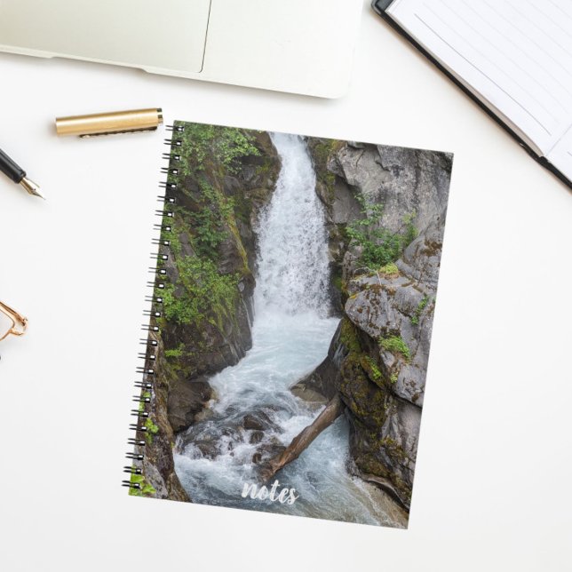 Caderno Espiral Pristine Waterfall Landscape Photo (In Situ)