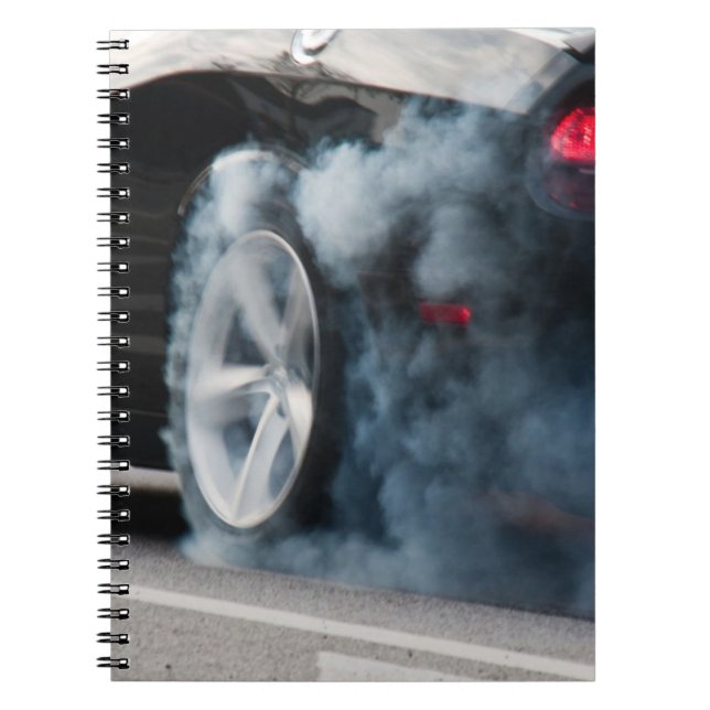 Caderno Espiral Queimada de carro preto (Frente)