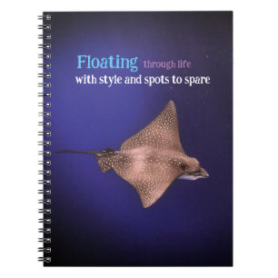 Caderno Espiral Raio-da-águia em águas submarinas