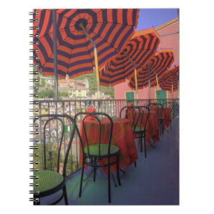 Caderno Espiral Restaurante na cidade montanhosa de Vernazza, Cinq