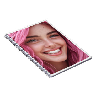Caderno Espiral Retrato de Mulher Sorridente de Ca