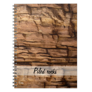 Caderno Espiral rochas empilhadas