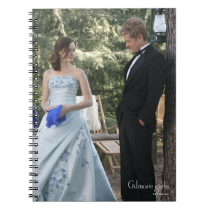 Caderno Espiral Rory & Logan todos vestidos