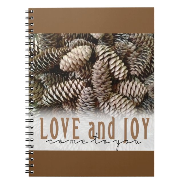 Caderno Espiral Rustic Holiday Love and Joy Pine Cone (Frente)