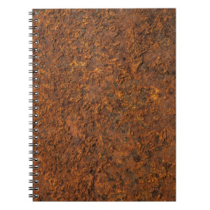 Caderno Espiral Rusty Metal: Aestética de Ferro Texturada.