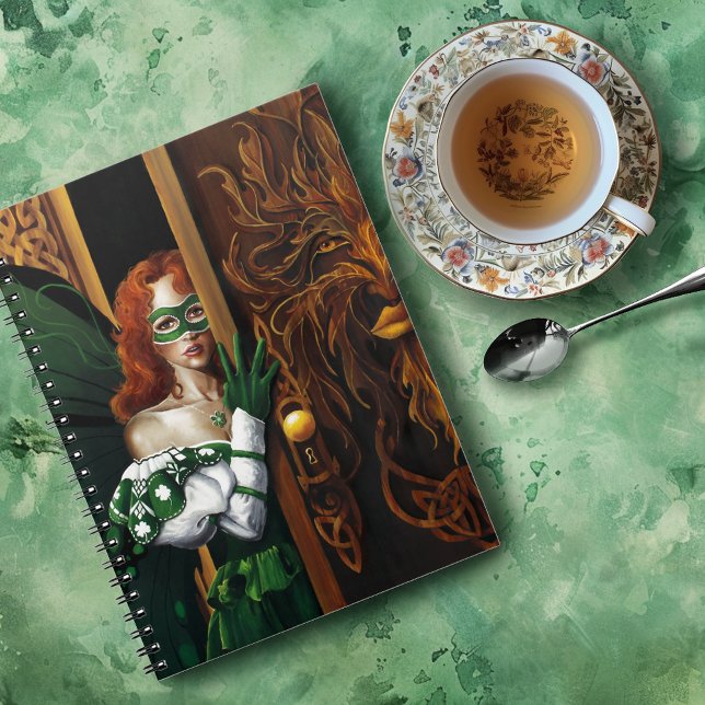 Caderno Espiral Senha Secreta da Fada Céltica Verde Mística Irland (Criador carregado)