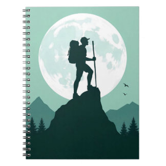 Caderno Espiral Silhueta de Mergulhador no Pico com Lua e Montanha