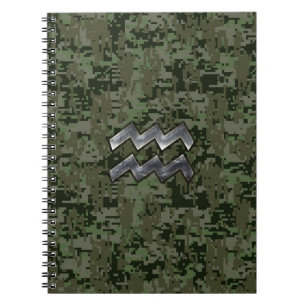 Caderno Espiral Símbolo Aquarius Zodiac no camo digital verde-oliv