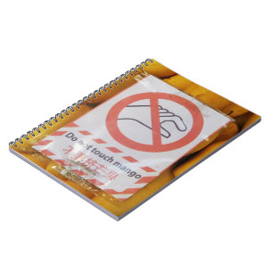 Caderno Espiral Sinal engraçado 'Não toque em manga'